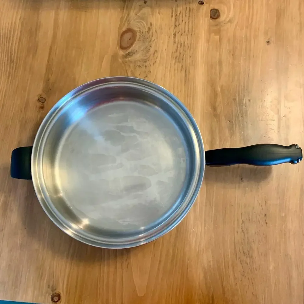 CUTCO USA Cookware 5-Ply Stainless Steel 11.5